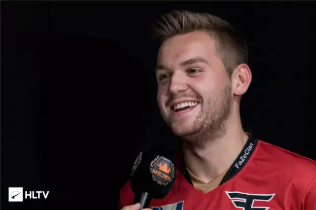 全新赛事重磅来袭，2023赛季季前启航赛即将开启，LPL赛区将在1月11日18点接过直播接力棒